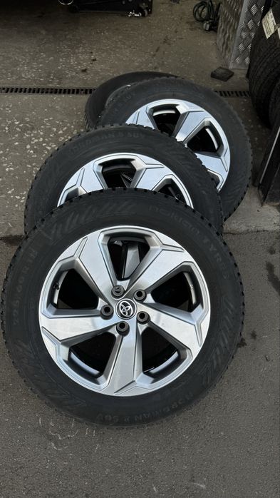 Диски оригинал Тойота Рав 4