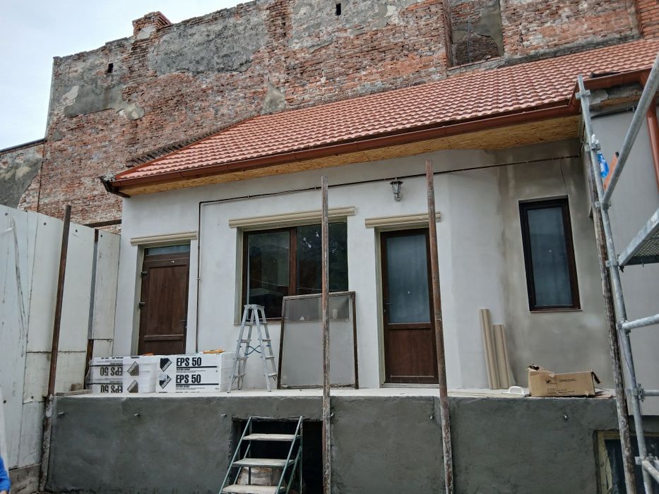 Renovari fațade și interioare