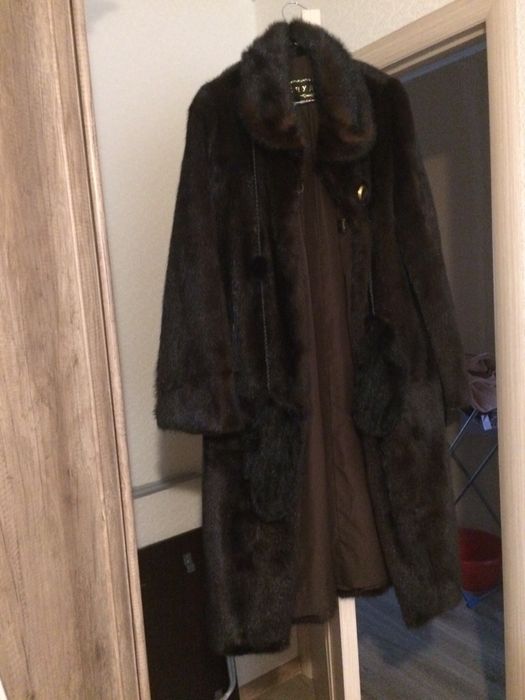 Продам норковую шубу