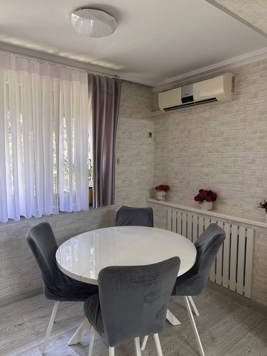 Продажа кв гостиница Саехат, Safia  максим горкий 4/2/5 75м2 евро рем