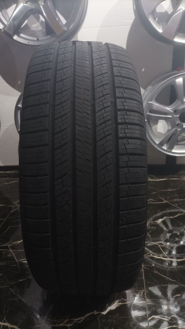 Balon shina NEXEN GTX 245/45R20