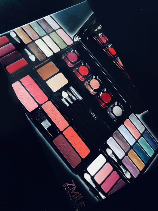 Trusă make-up Zmile