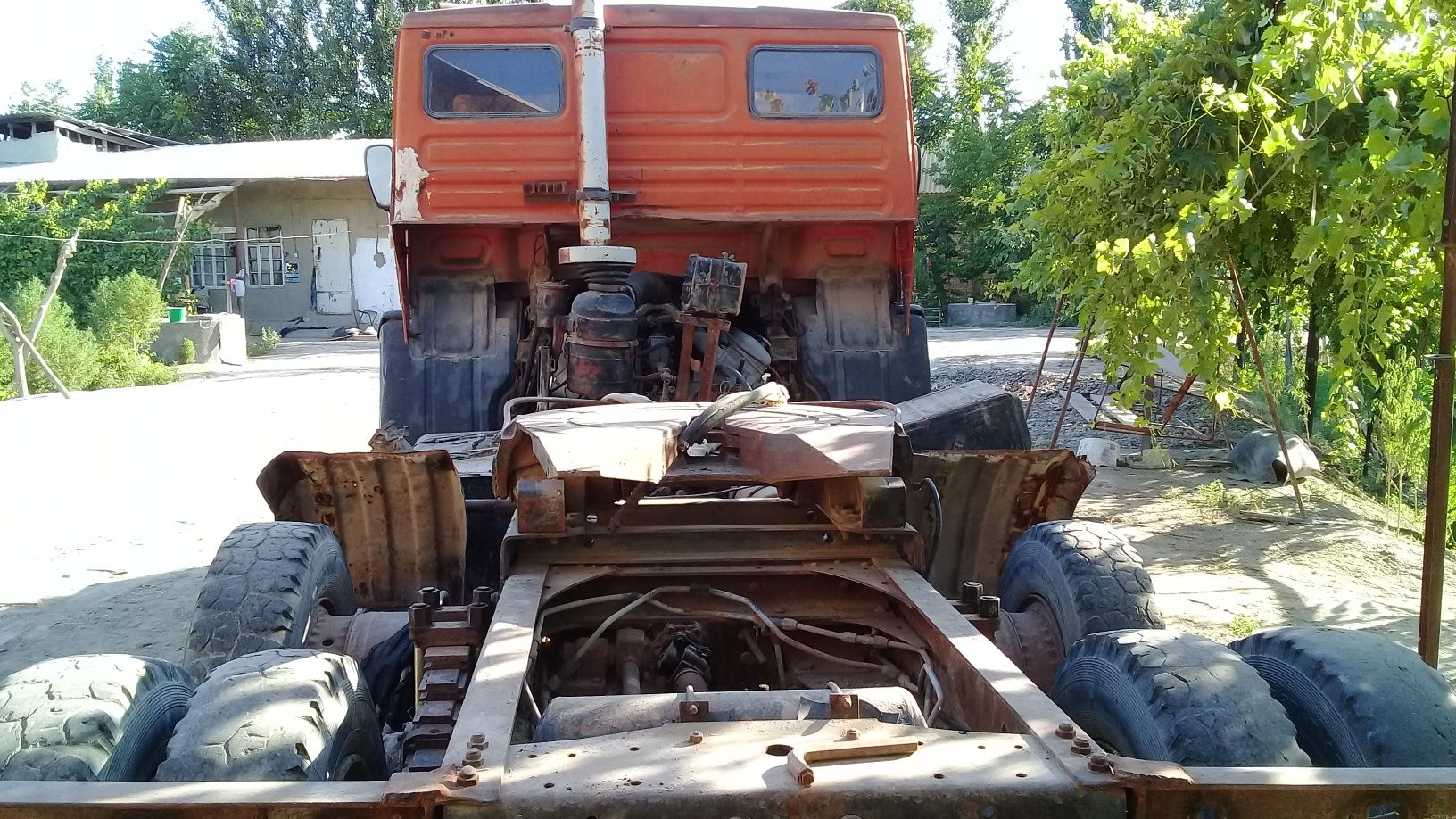 Kamaz sotiladi srochno