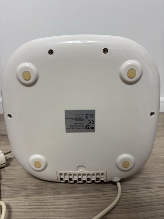 Sterilizator  UV cu uscare biberoane