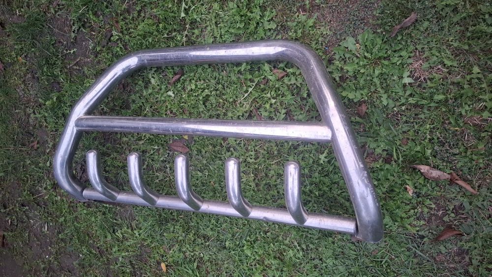 Bullbar de inox de vanzare