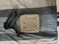 Мъжка чанта GUESS