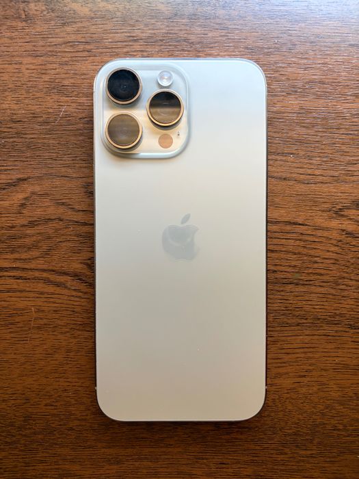 iPhone 16 Pro Max 256Gb