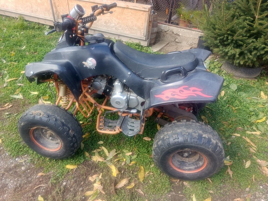 vând ATV 125 automat