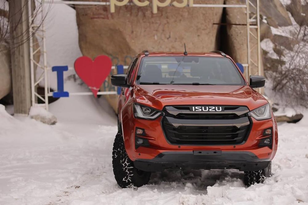 Бампер передний на Исузу D-Max!