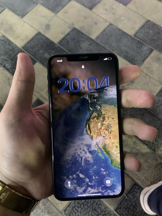 Iphone 11PRO MAX sotiladi