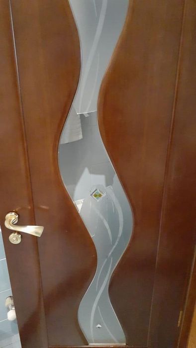 ремонт межкомнатных дверей и окон .