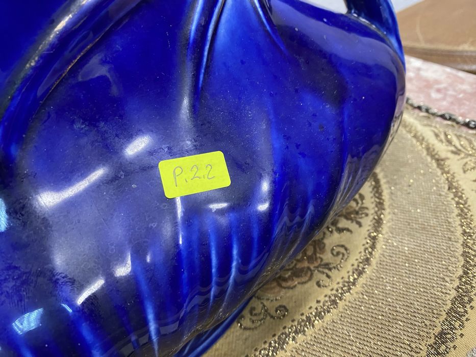 Италианска порцеланова кашпа жардиера