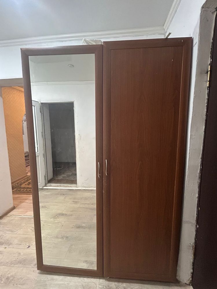 Продам шкаф для прихожки