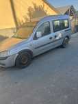 Masina de vanzare opel combo