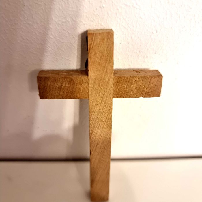 Cruce crestin ortodoxa crucifix argintiu pe lemn cu Iisus Hristos