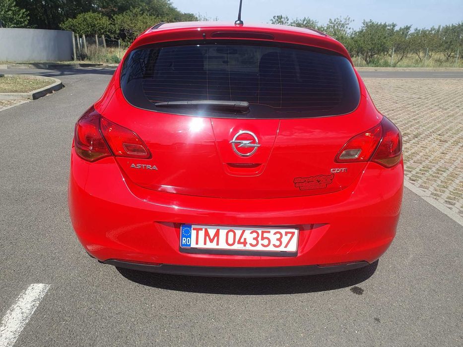 Opel Astra J 1.7 Diesel 110 Cp 2011 Euro 5