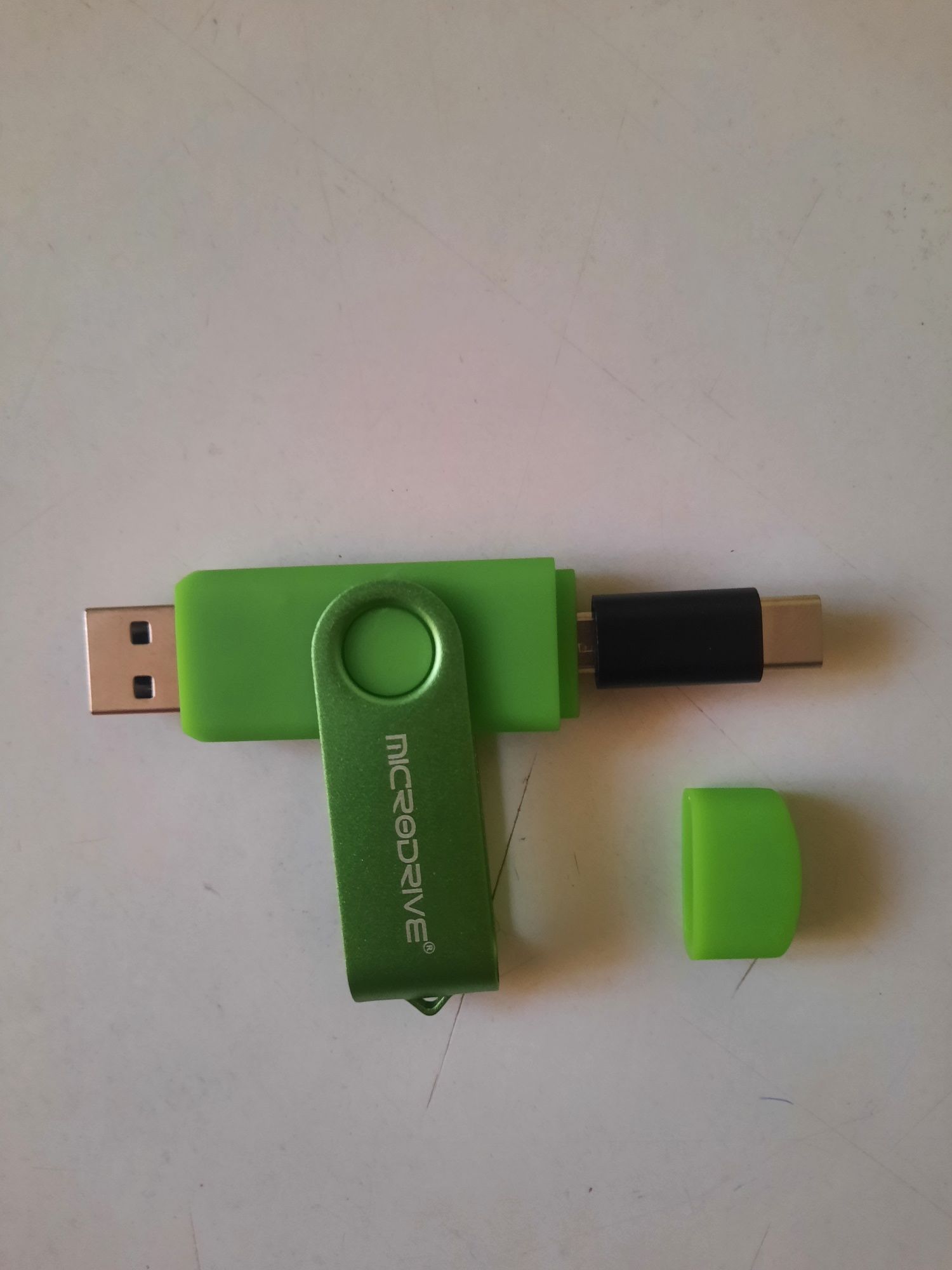 Usb memory stick 3 in 1 de 64 GB !!