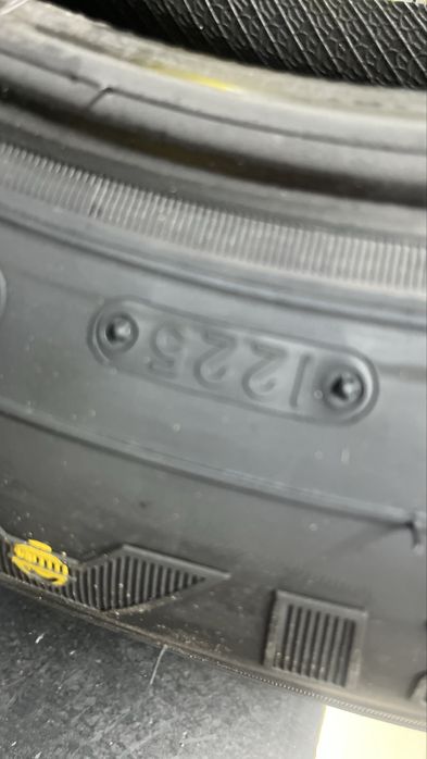 Triangle TR 737 185/75R16C