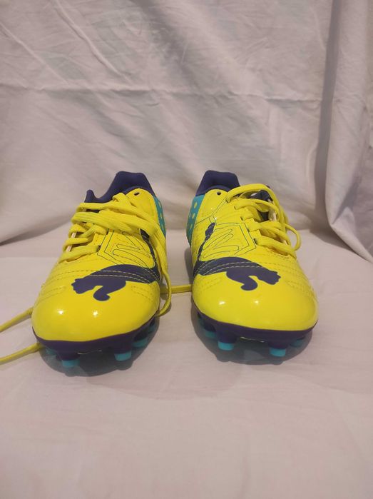 Детски обувки Puma EvoPower 4, чисто нови, номер 31
