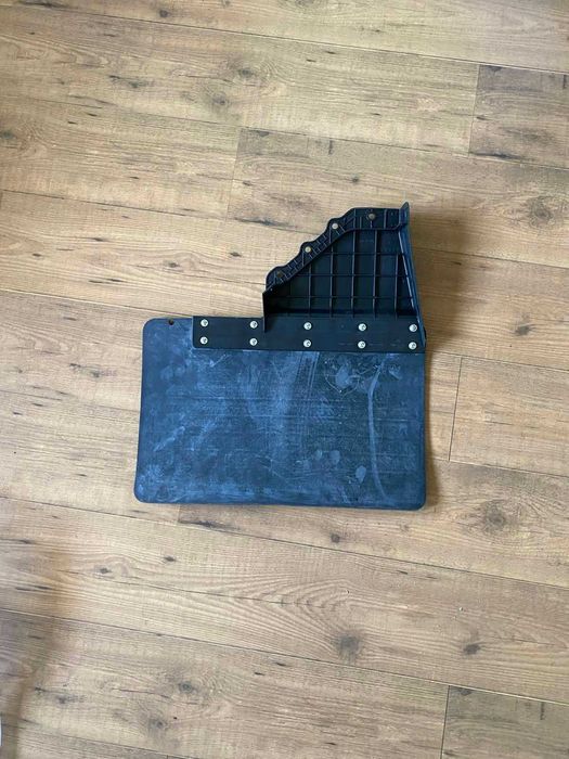 Калобран за Ивеко Дейли - заден ляв, оригинален