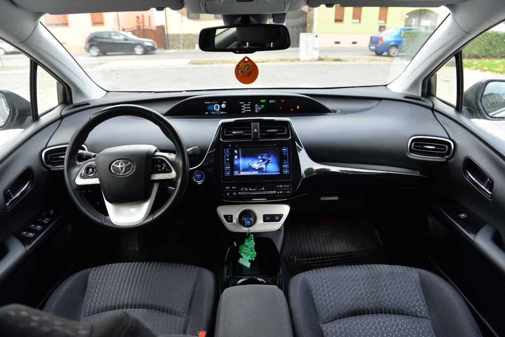 Toyota Prius 1.8 Hybrid Style