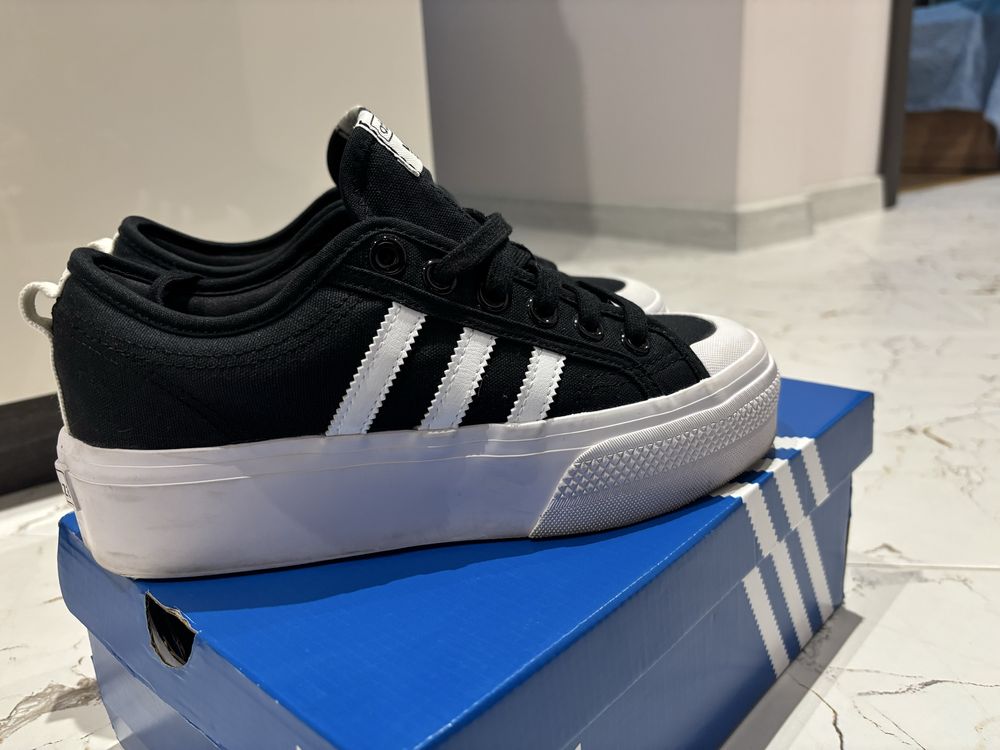 Adidas nizza platform