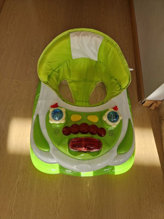 Бебешка проходилка Бертони