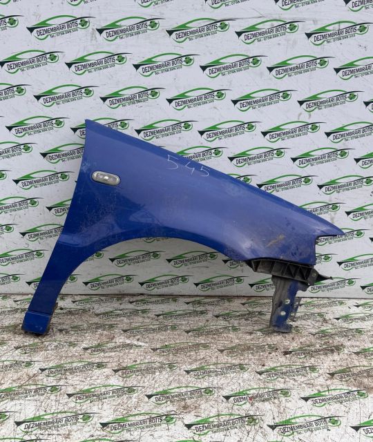 Aripa fata dreapta Volkswagen VW Polo a 3-a generatie 6N (facelift)