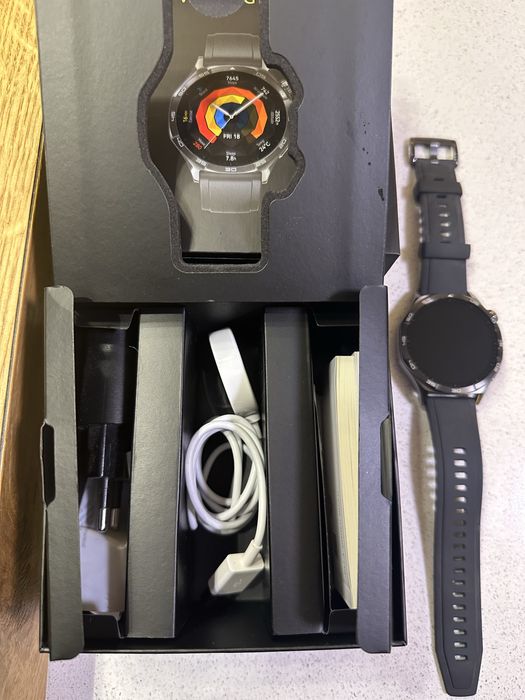 Huawei Watch GT 5 – Чисто нов!