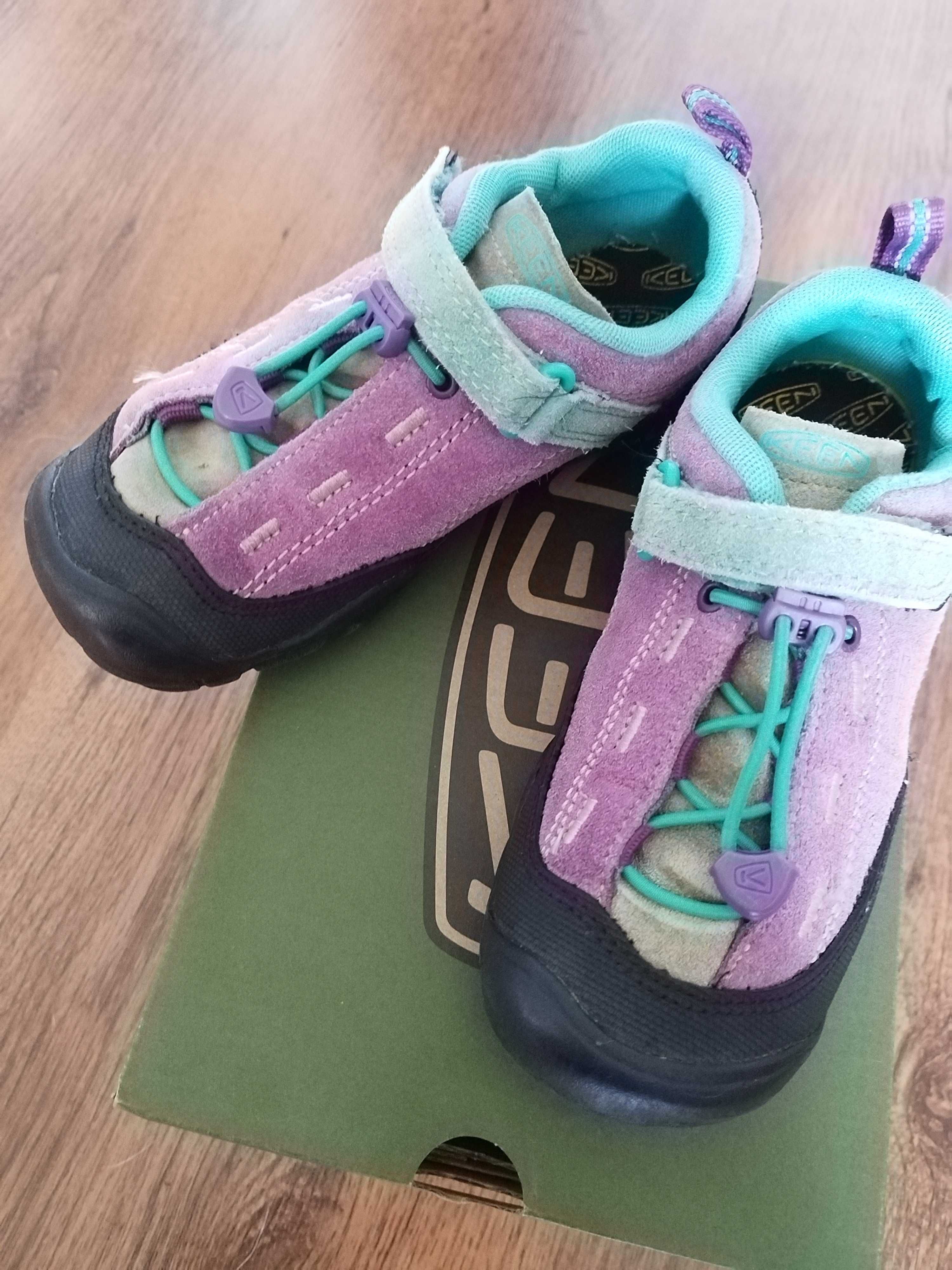 Детски трекинг обувки Keen  32/33 barefoot friendly