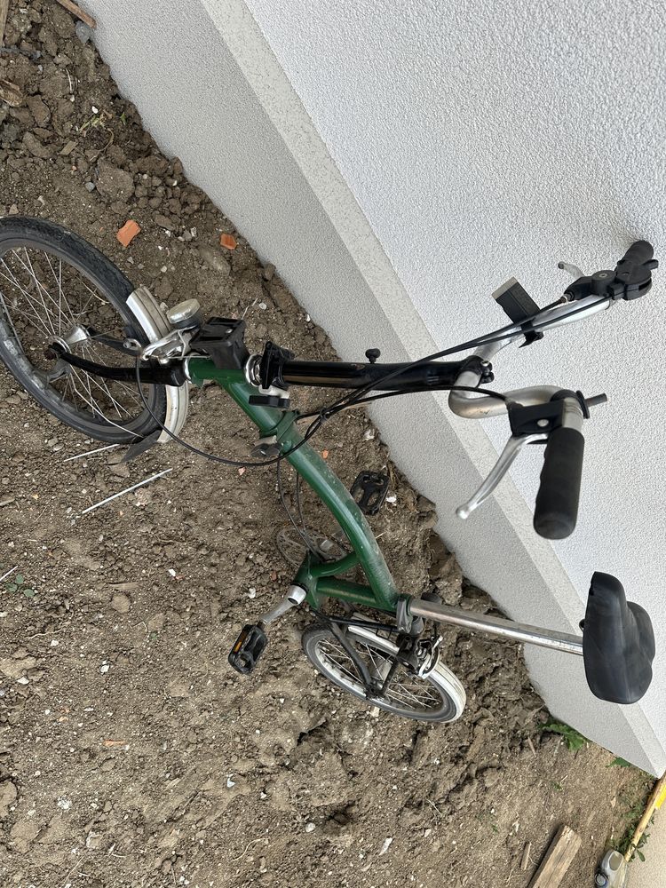 Bicicleta pliabila Brompton