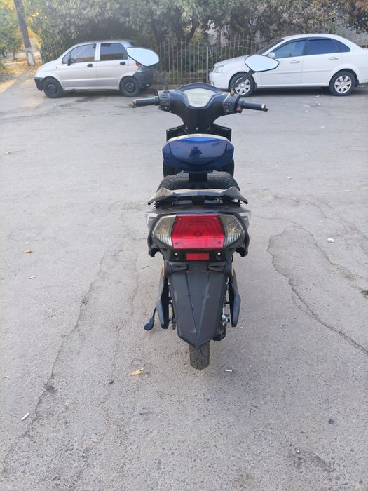 Электроскутер запас хода до 90км