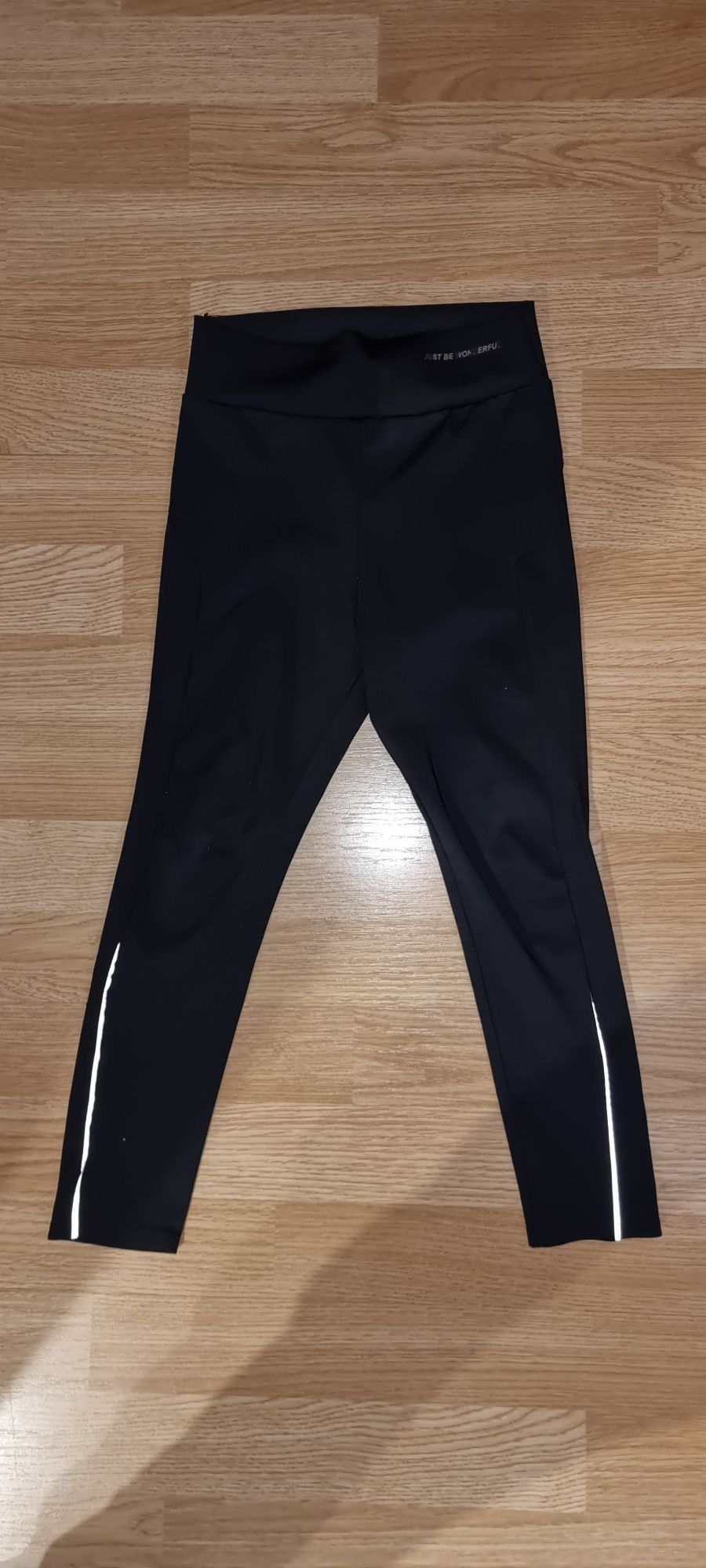 Pantaloni sport Zara