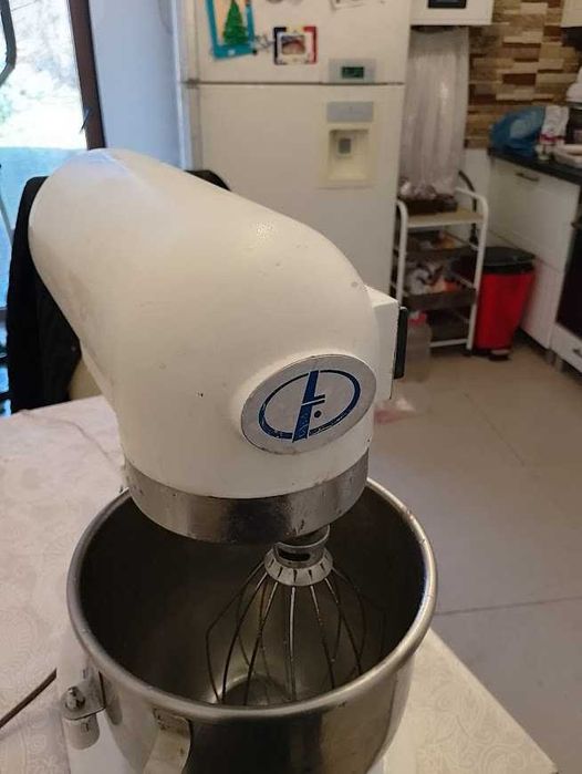 malaxor mixer planetar bol 5 litri patiserie cofetarie
