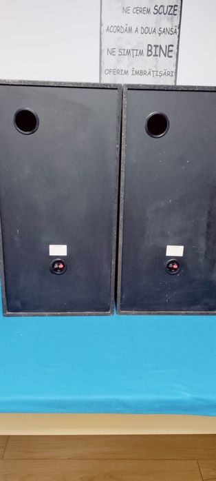 Vând doua boxe Pioneer CS 9030