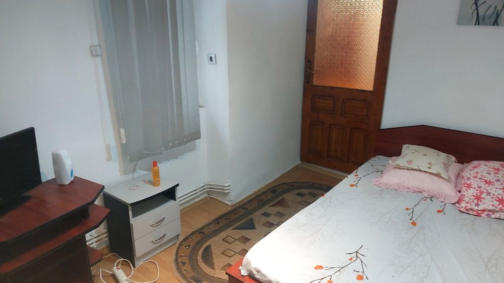 Casă complet mobilată și utilată