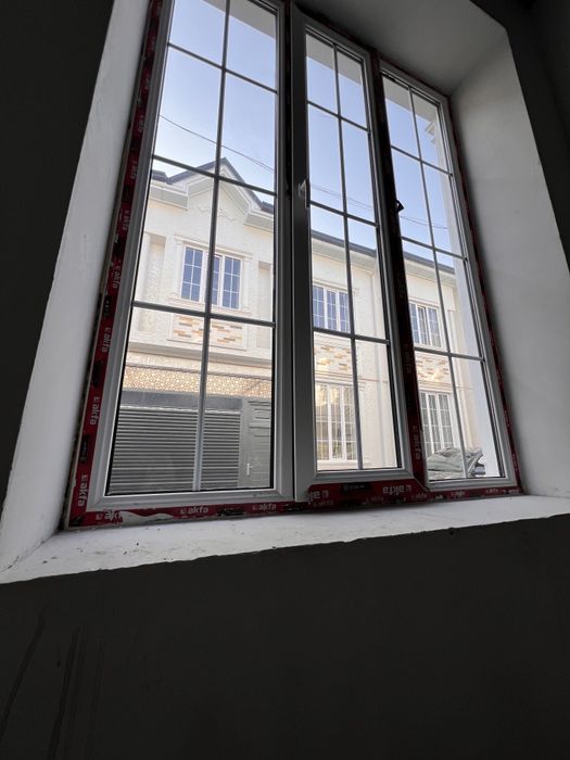 Sotiladi Evrokottedj Kibray Naberejniy 113 000$ 1,3sot 245kv 3 etaj