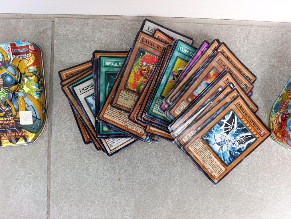 ПРОДАВАМ.: Карти Yu Gi Oh