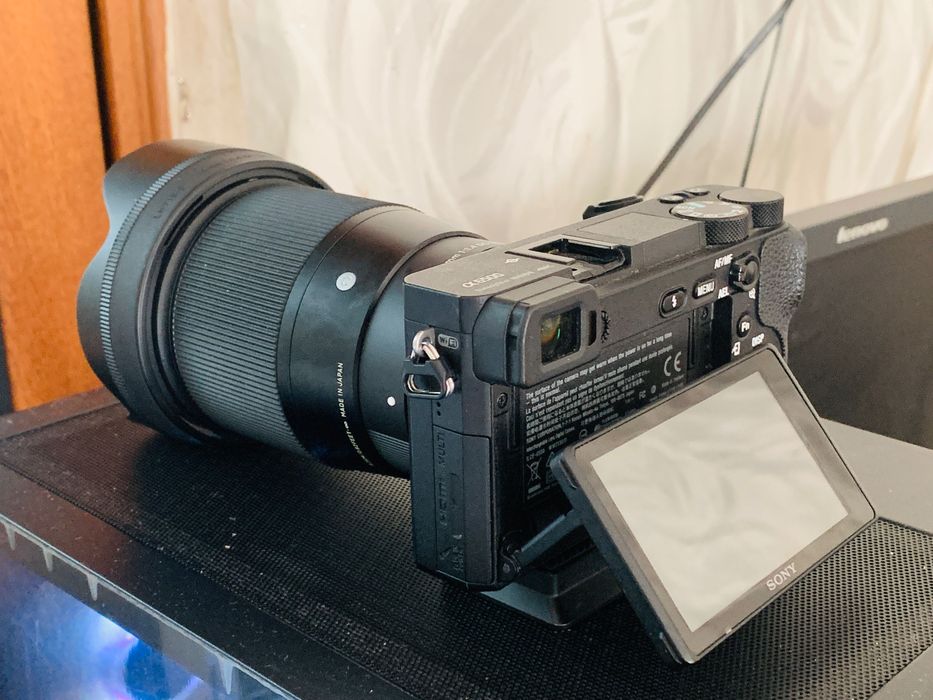 Sony a6500 +sigma 16mf1.4+ зарядно+3батерии+адаптер