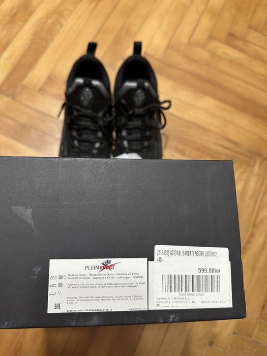 Adidasi PLEIN Sport