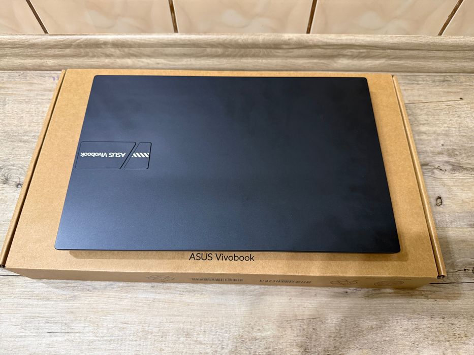 Vand Laptop Asus VivoBook A1502VA i5-13420h Sigilat