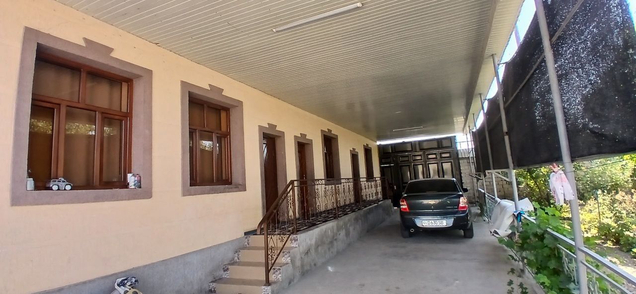 Срочна Уй сотилади