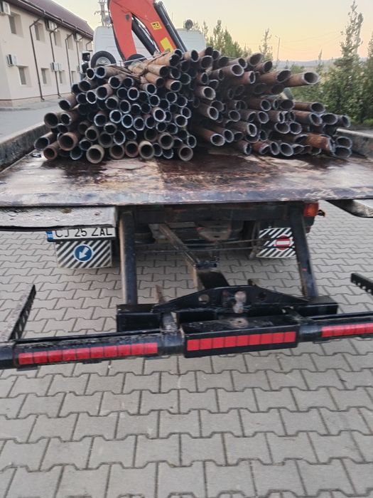 Vând stâlpi de gard din țeava tubing