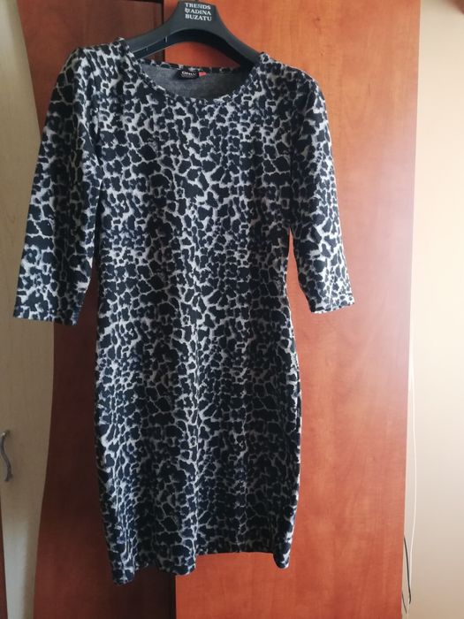 Rochii dama elegante