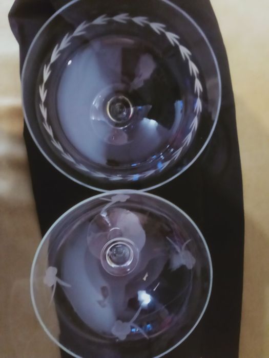 Продам хрустальную и стекляную посуду