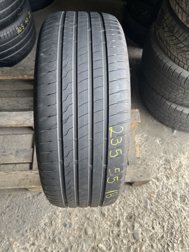 1 anvelopa vara 235/55/18 Firestone 2022!