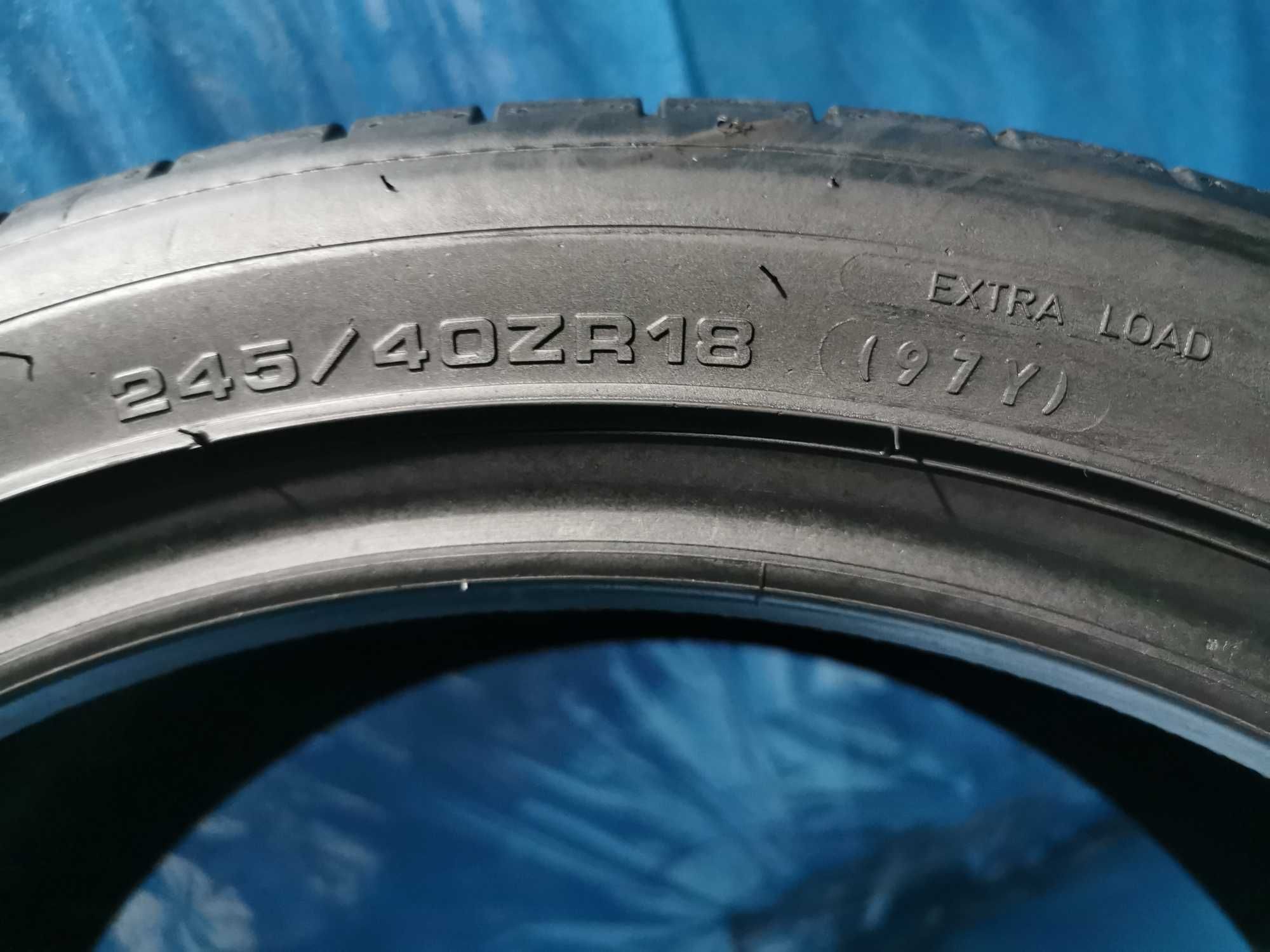 245 40 18 dunlop 4 buc