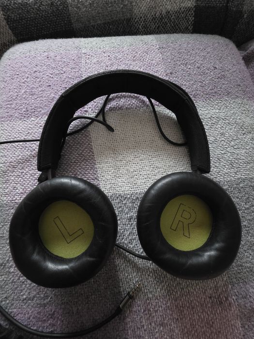 bang and olufsen h6 2nd generation