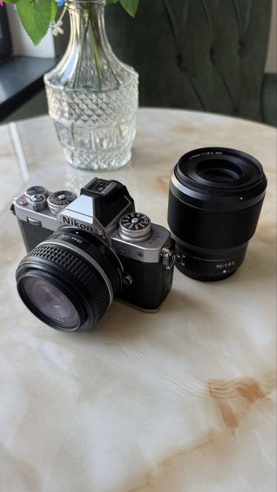 Nikon Z fc 28/2.8 SE Kit
