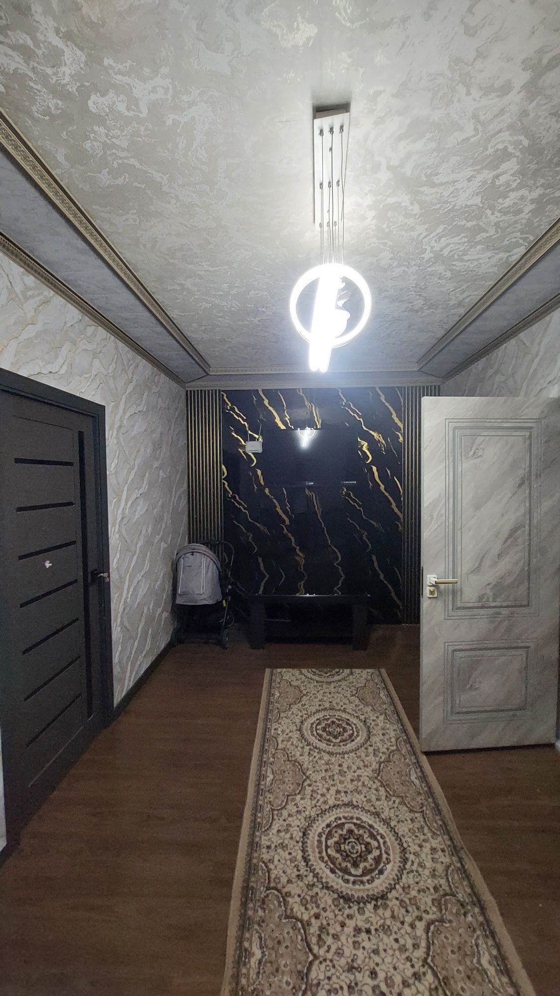 2⁴/2/7. Худуд 8, Янгихает р-н (Сергели). Дом кирпичный. Квартира 65 м²